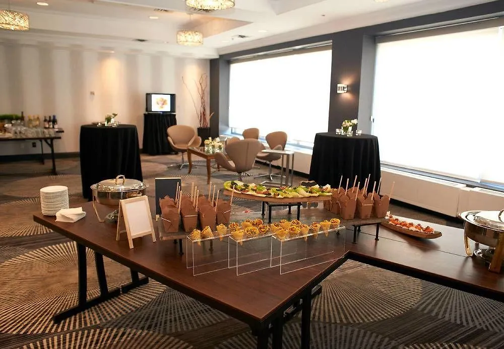 Hotel Courtyard By Marriott Toronto Downtown