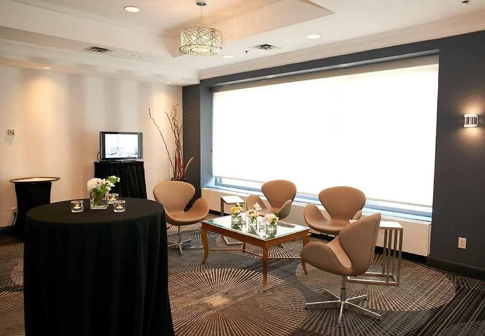 Hotel Courtyard By Marriott Toronto Downtown