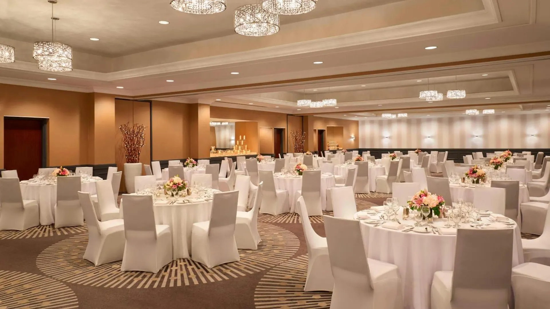 Hotel Courtyard By Marriott Toronto Downtown