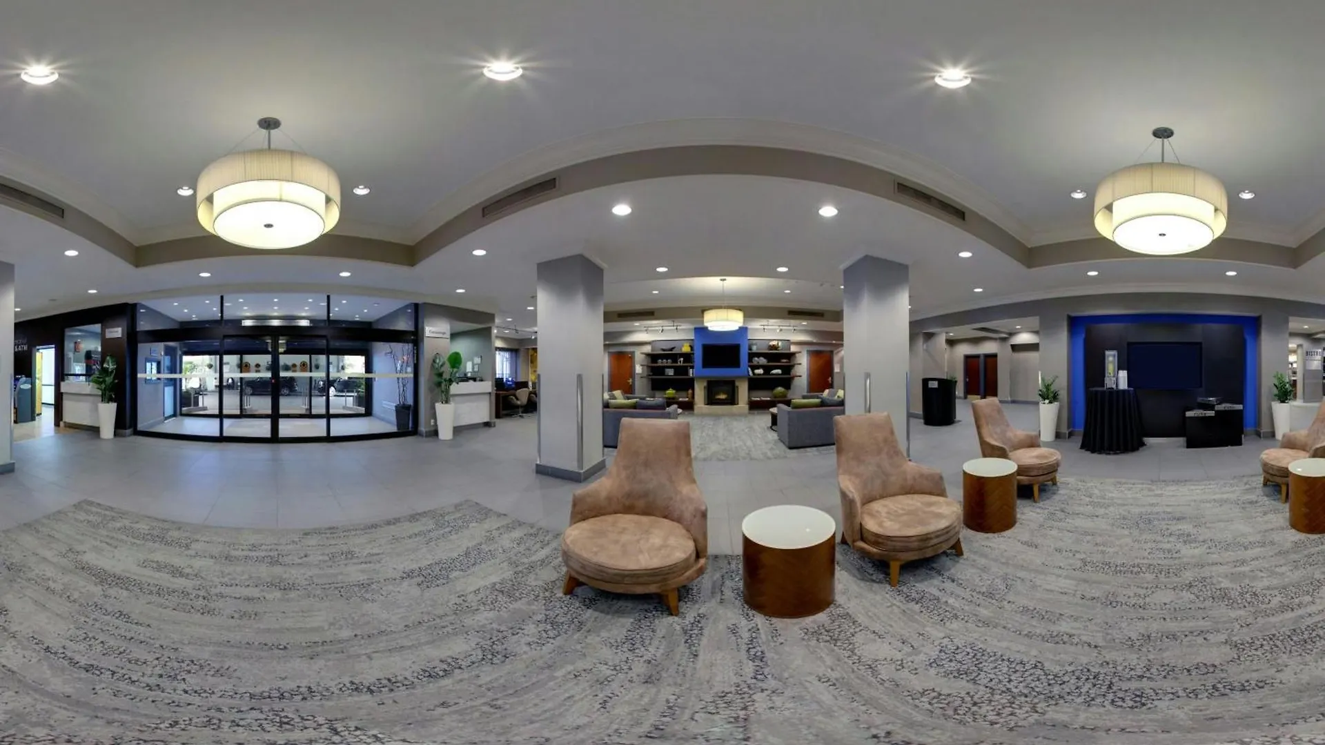 Hotel Courtyard By Marriott Toronto Downtown 3*,  Canadá