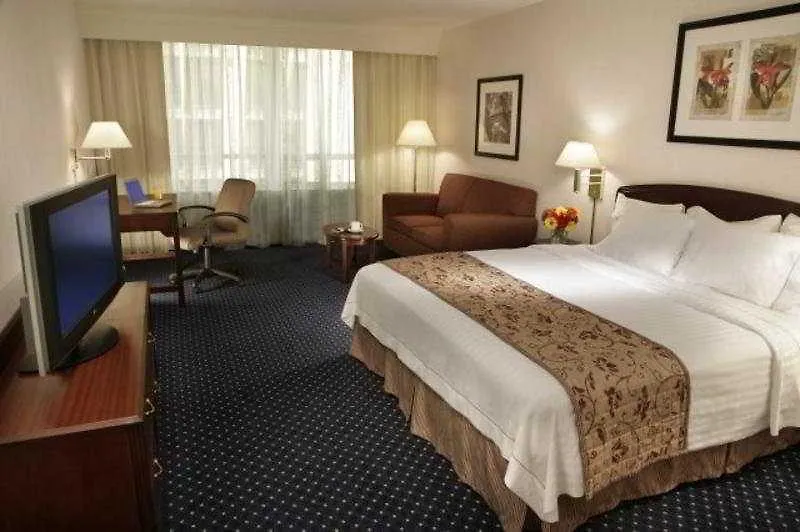 Hotel Courtyard By Marriott Toronto Downtown
