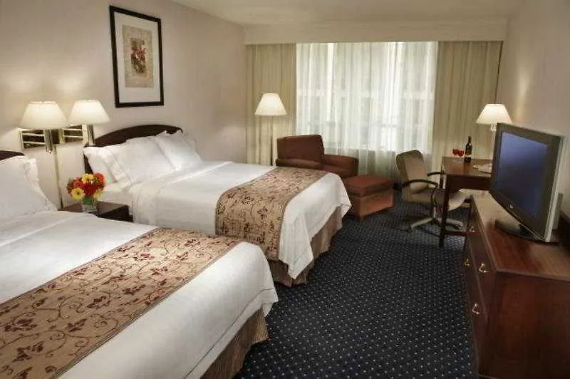 Hotel Courtyard By Marriott Toronto Downtown